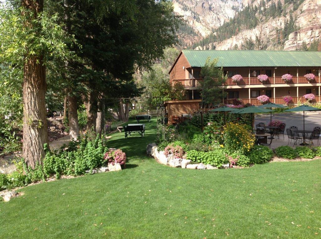 Rivers Edge Motel Lodge & Resort Ouray Buitenkant foto